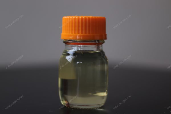 Low-temperature scouring agent